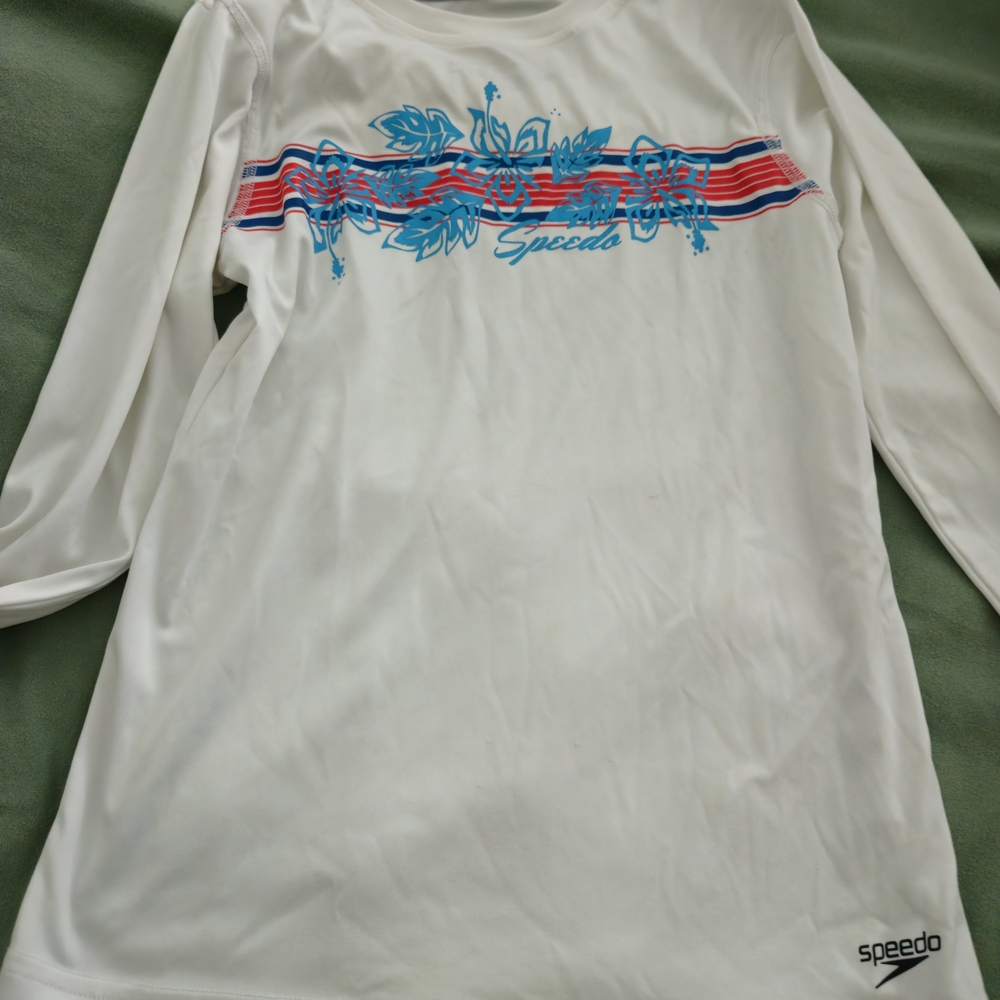 Speedo White Swim Shirt with Blue & Red Chest Graphic. Boys L